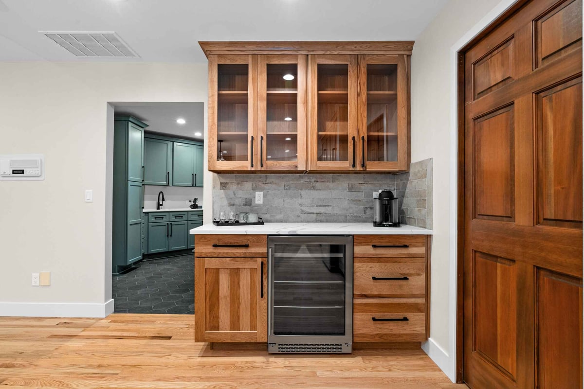 Beverage_Bar Area