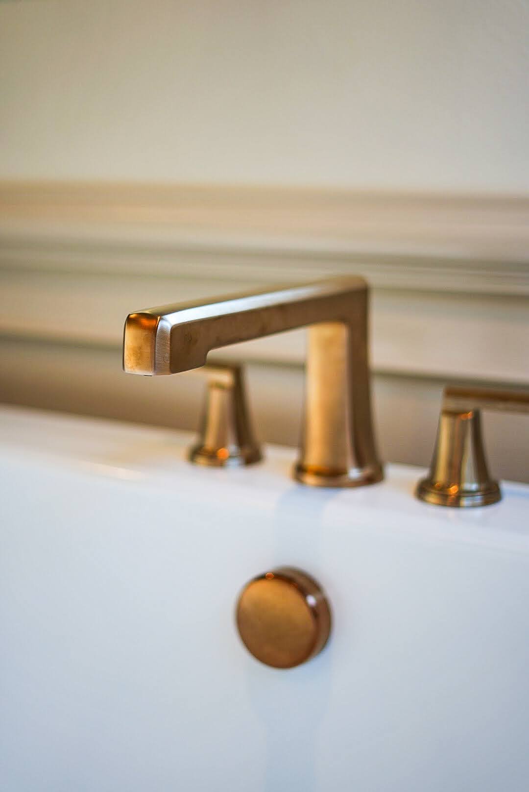 Brass Plumbing Fixtures